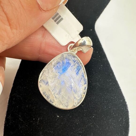 NWT 18x21mm faceted Moonstone pear shaped, in solid sterling silver pendant! - Picture 8 of 10